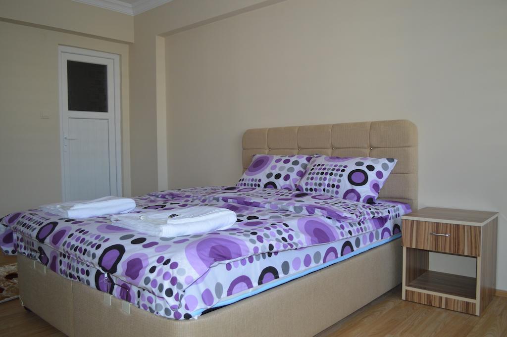 Buruj Vip 2 Aparthotel Kavala Bagian luar foto