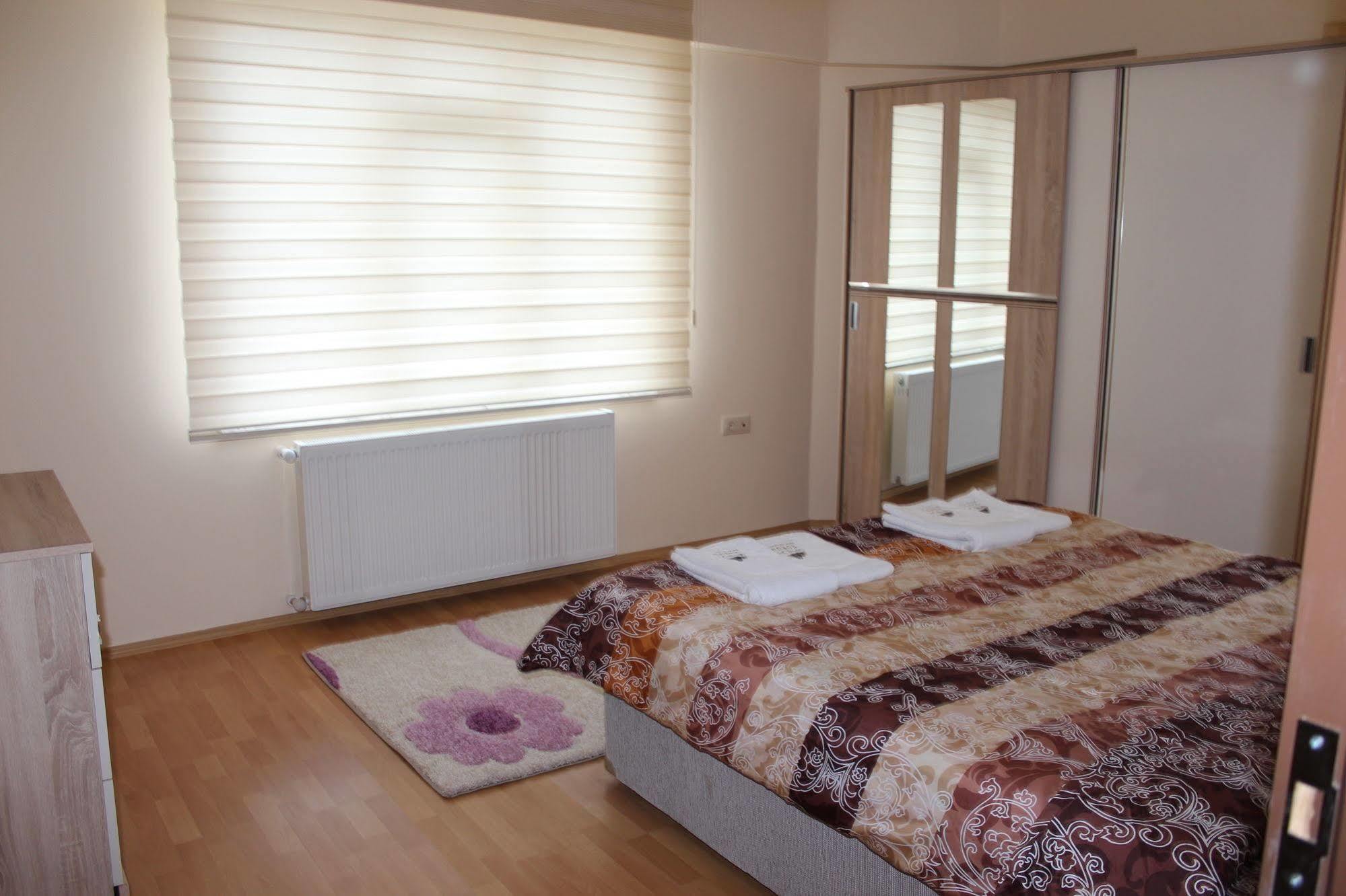Buruj Vip 2 Aparthotel Kavala Bagian luar foto