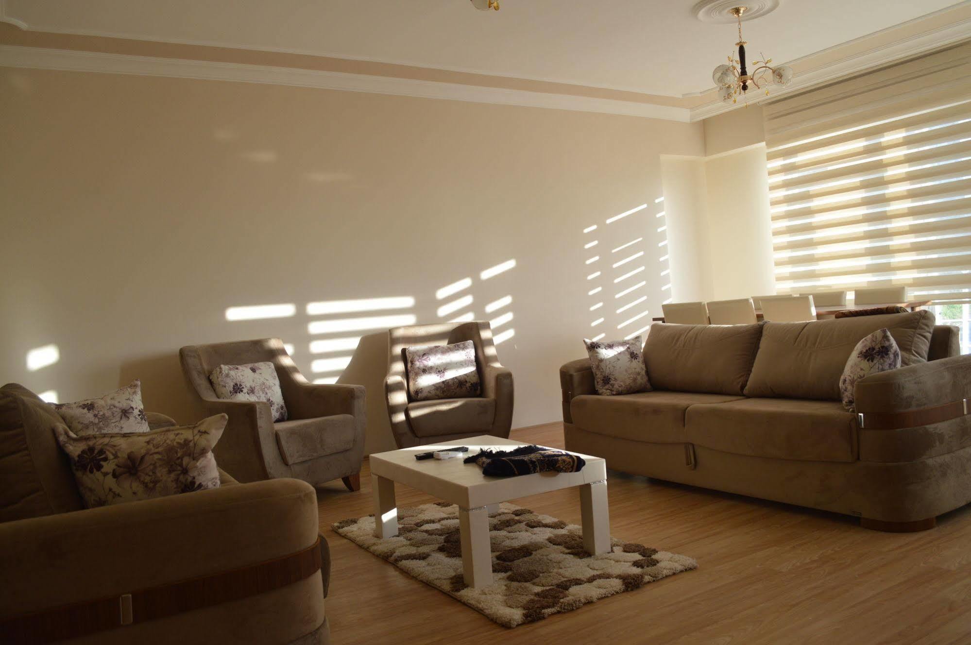 Buruj Vip 2 Aparthotel Kavala Bagian luar foto